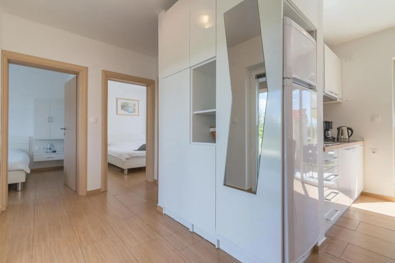 Apartments Enona Nin